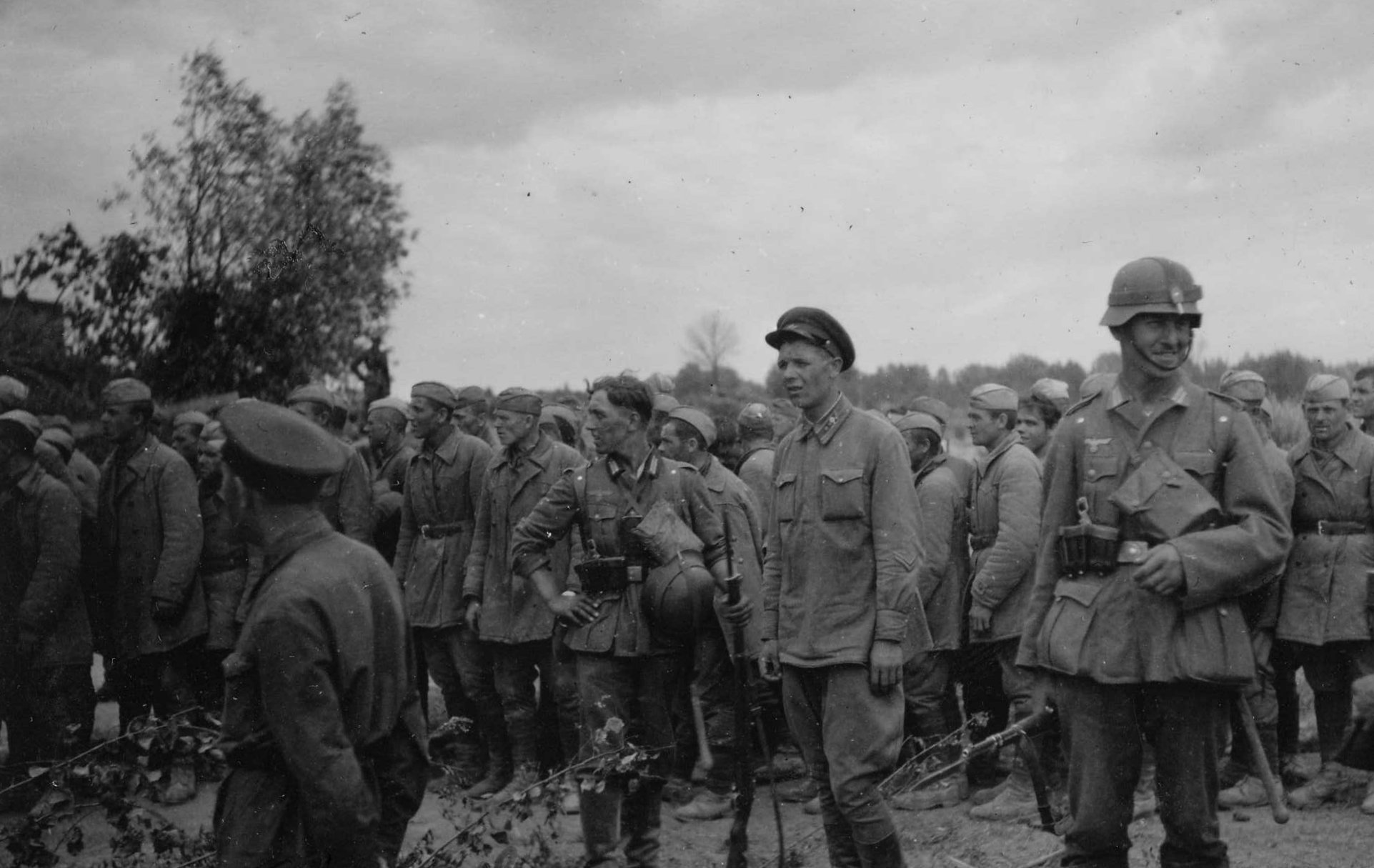 Пленные советские солдаты лето 1941 года