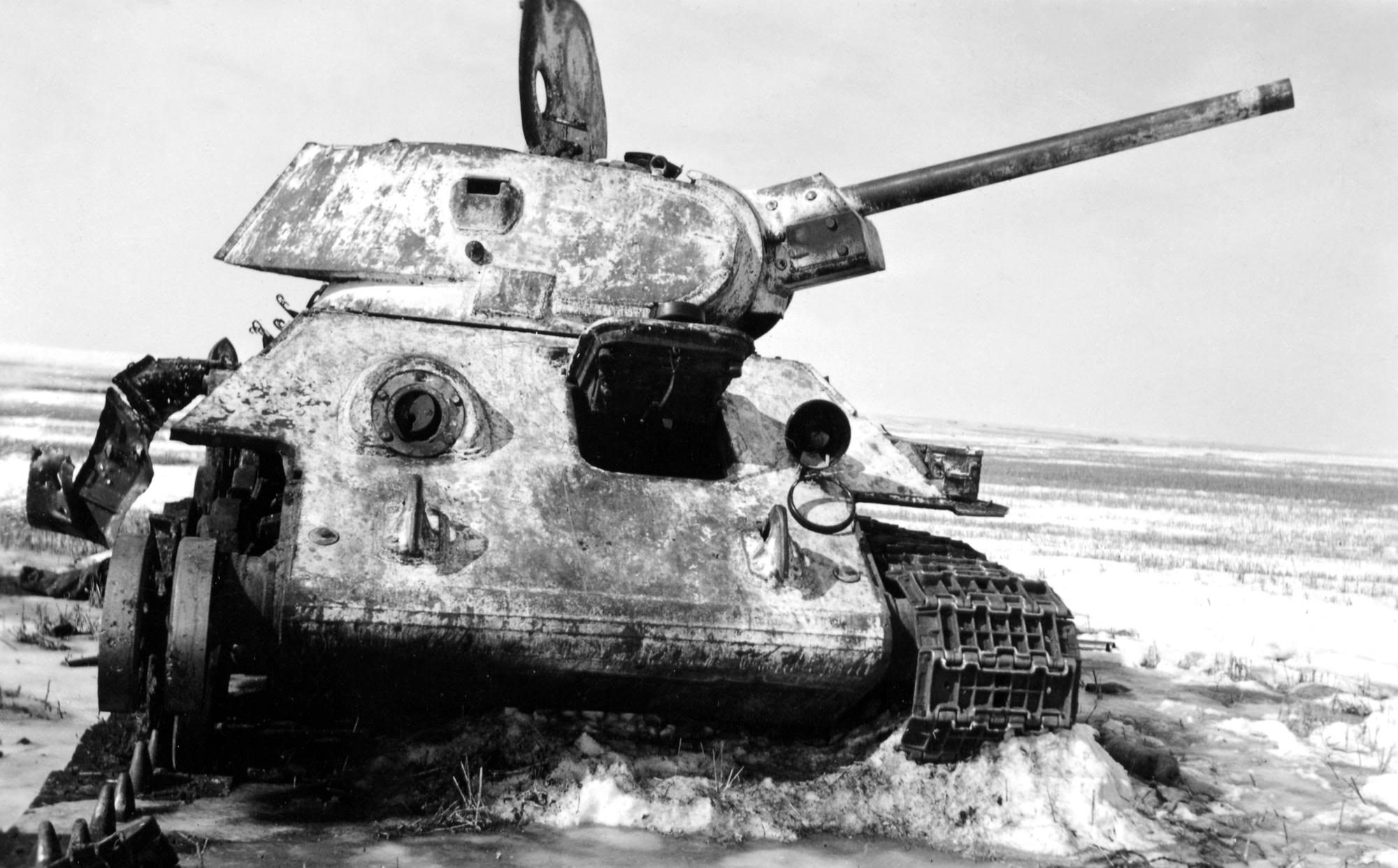 Подбитые советские танки. Танк т 34 ВОВ. Танк т34. Подбитые советские танки т-34.