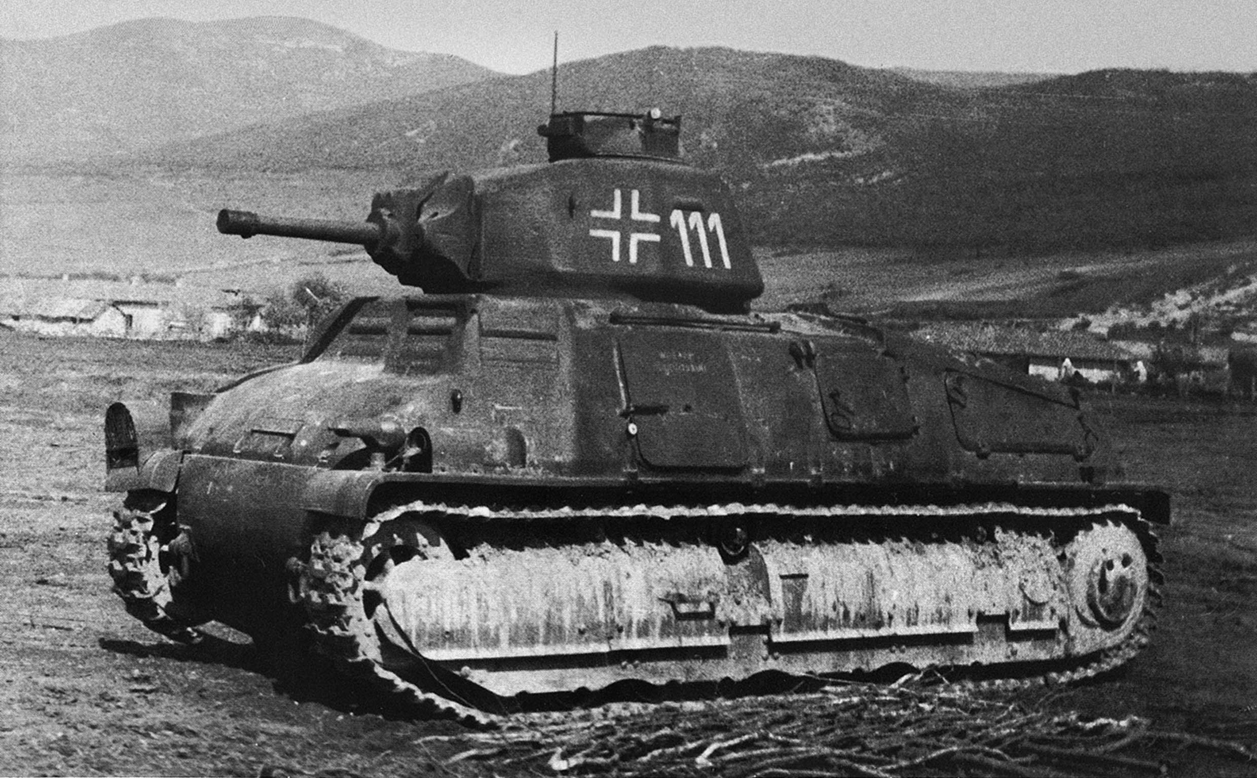 Немецкие танки времен великой отечественной. Somua s35 танк. Французский танк сомуа s35. Немецкий танк PZ s35. Танк PZ Kpfw s35 739 f.