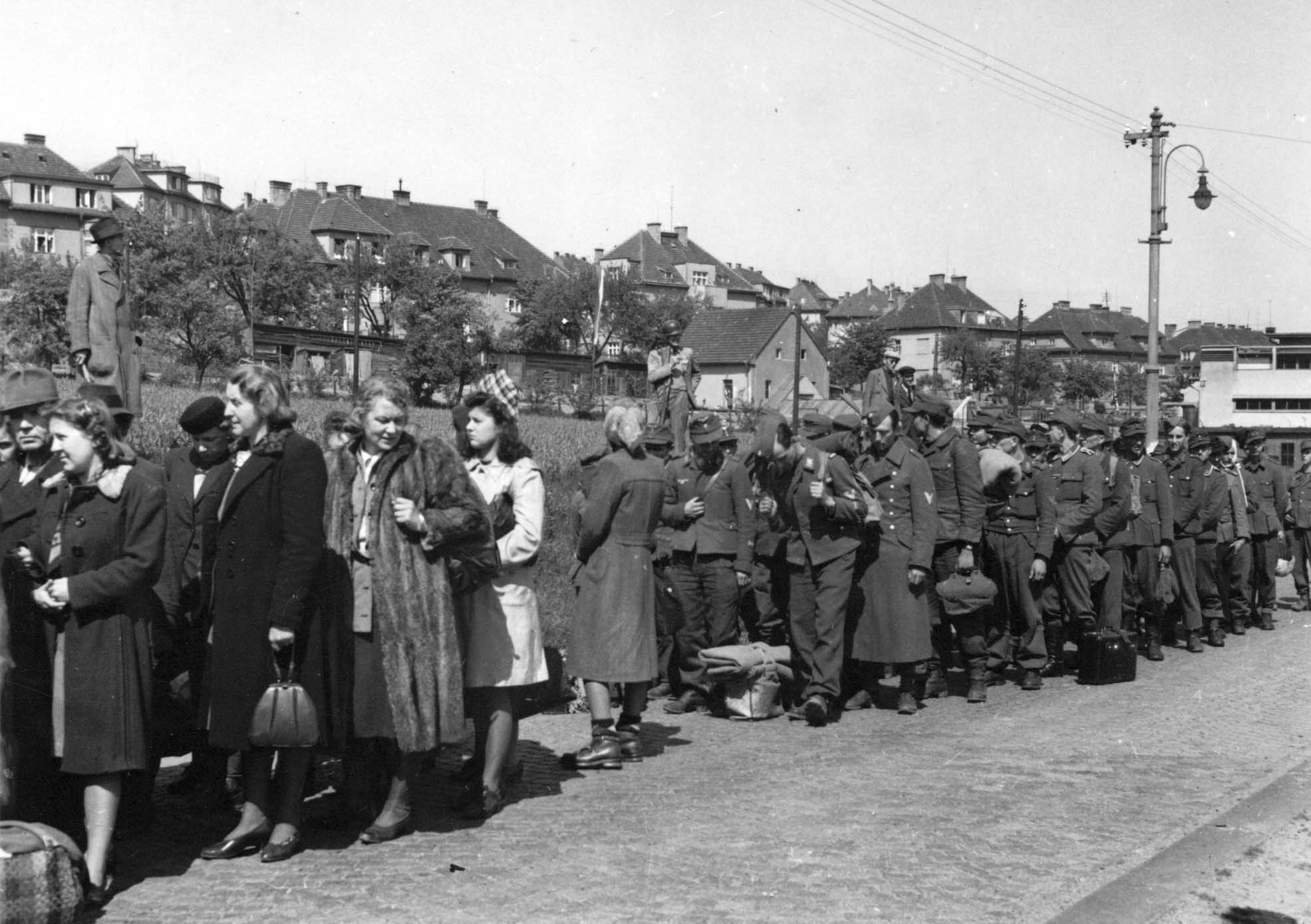 Депортация немцев из Польши 1945