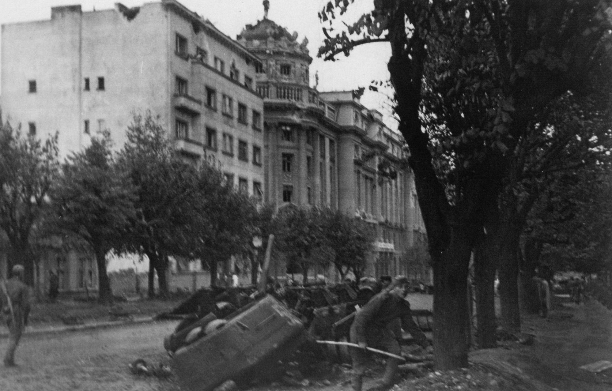 Прорыв в столицу югославии белградский