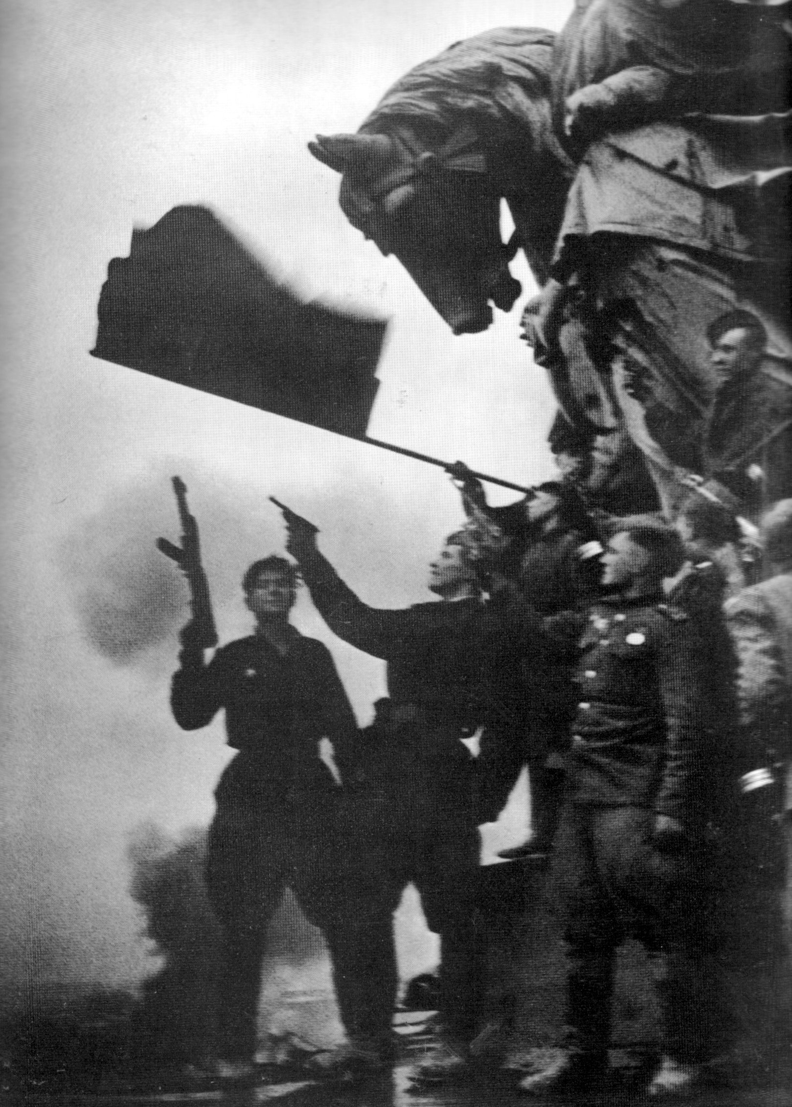 Фото великой победы 1941 1945. Солдаты Победы ВОВ 1941-1945. Солдаты Победы 1945. 1945 Победа в Великой Отечественной войне.