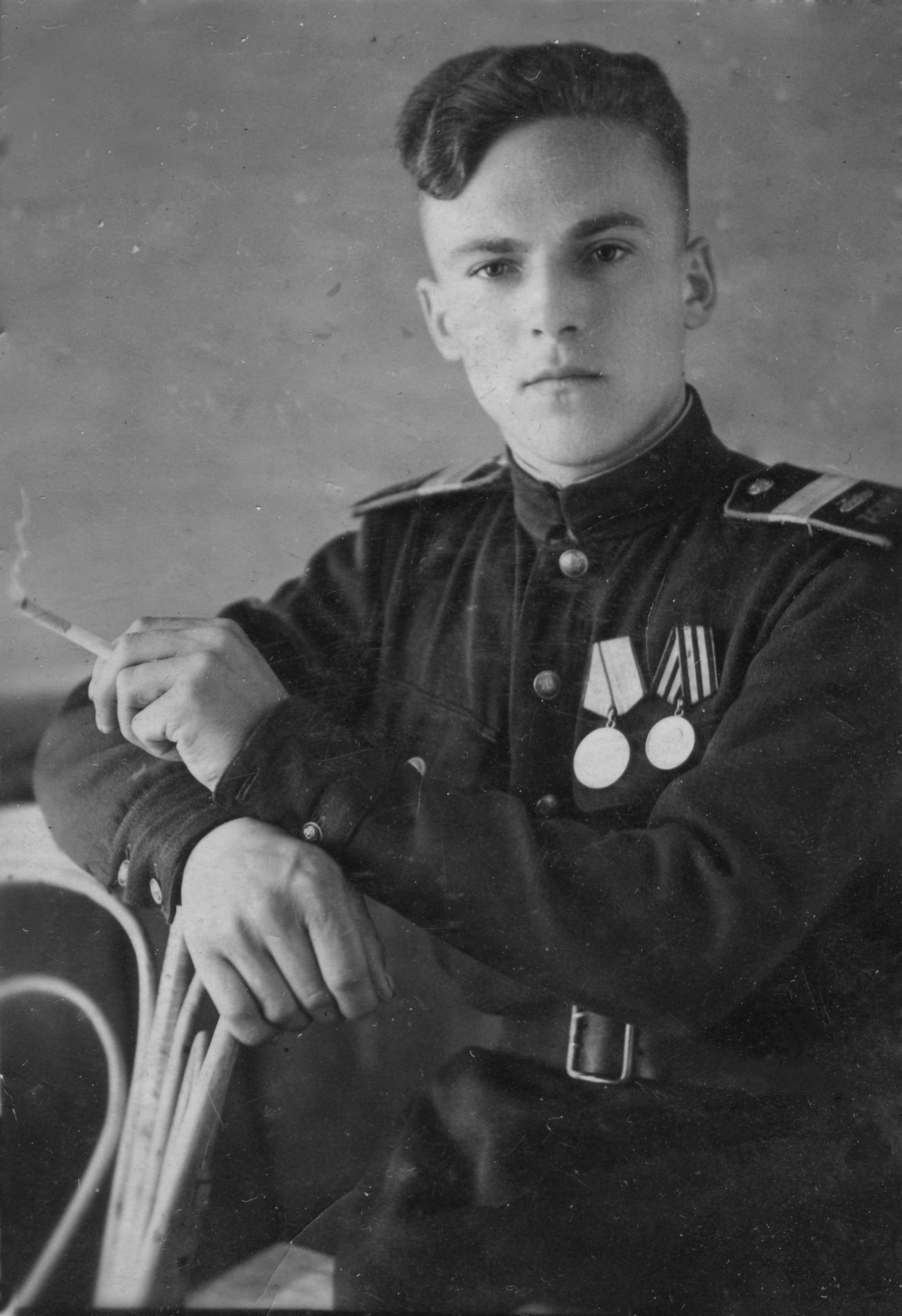 Старший сержант военный. Старший сержант РККА. Старший сержант красной армии 1945. Старший сержант Макаров.