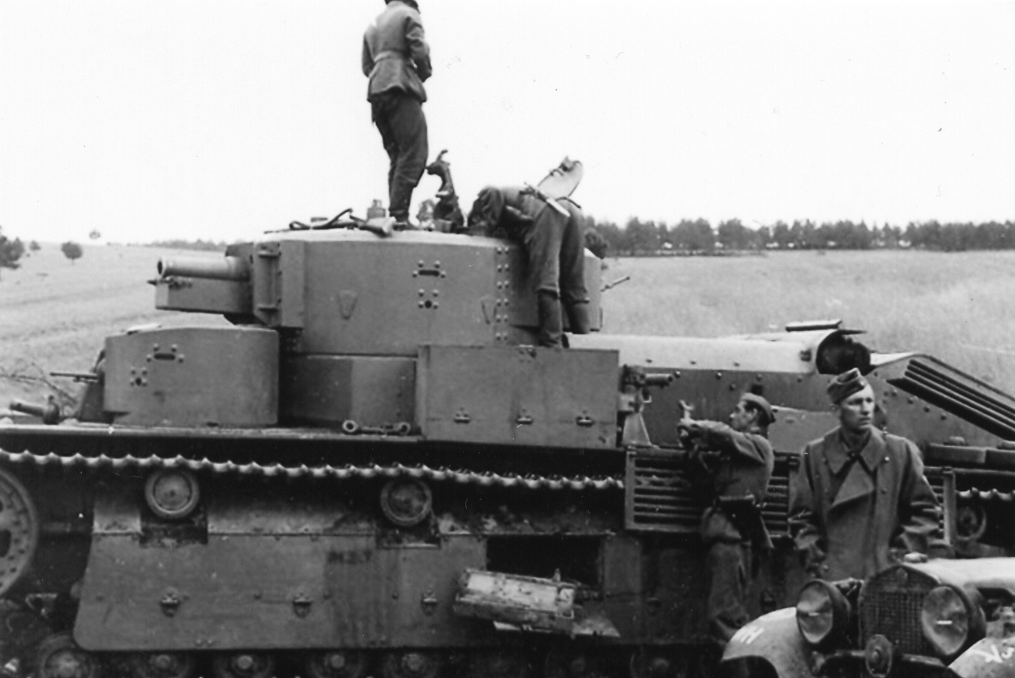Немецкие танки времен великой отечественной. Т-35 танк ВОВ. Т-28 1941. Танк т 28 в Великой Отечественной войне. Т28 в Великую отечественную.