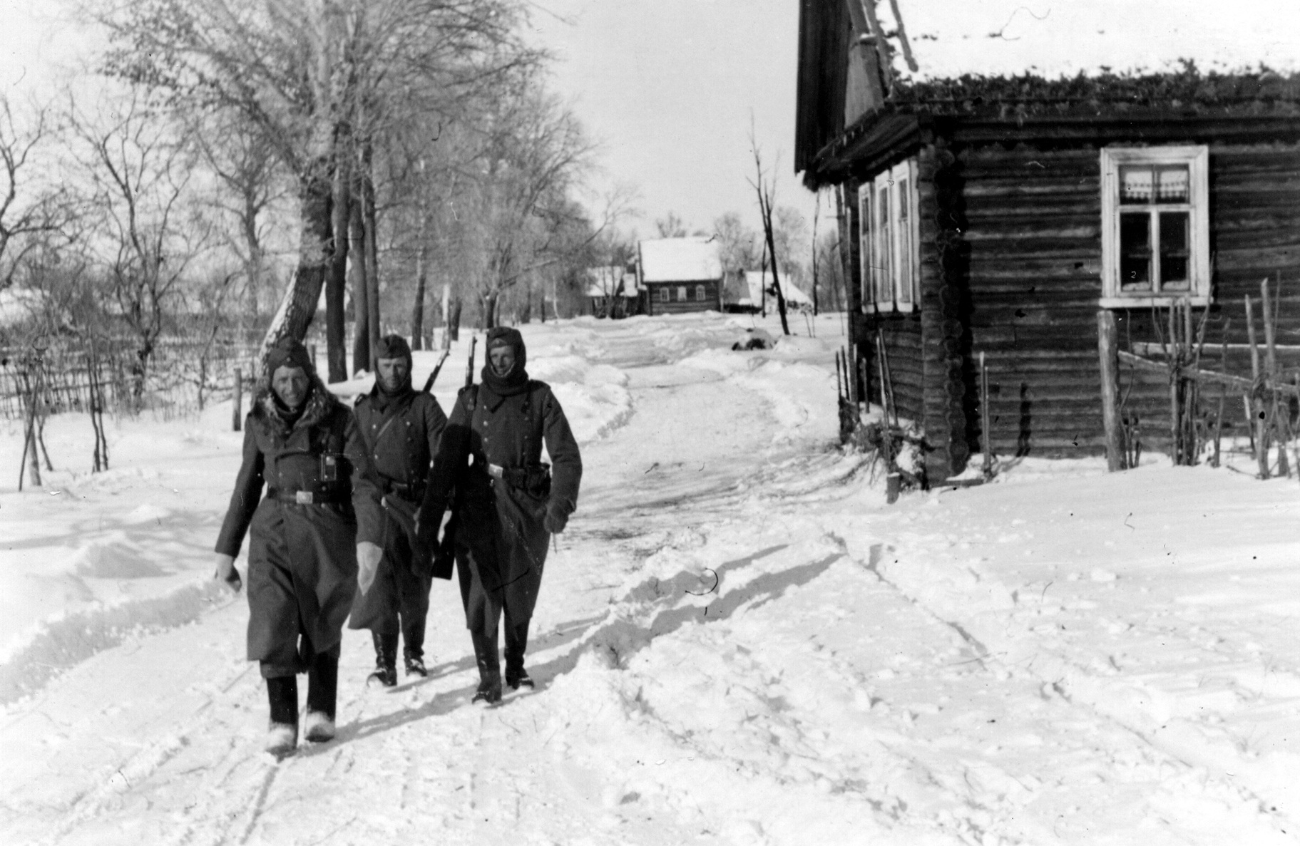 В военные годы переехали в. 1941 Год Смоленская деревня оккупация. Деревня Крюково 1941.