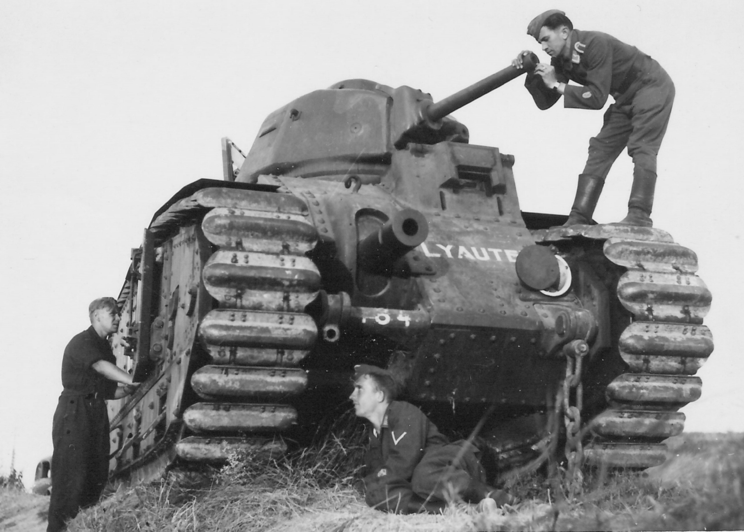 Французский танк Char b1
