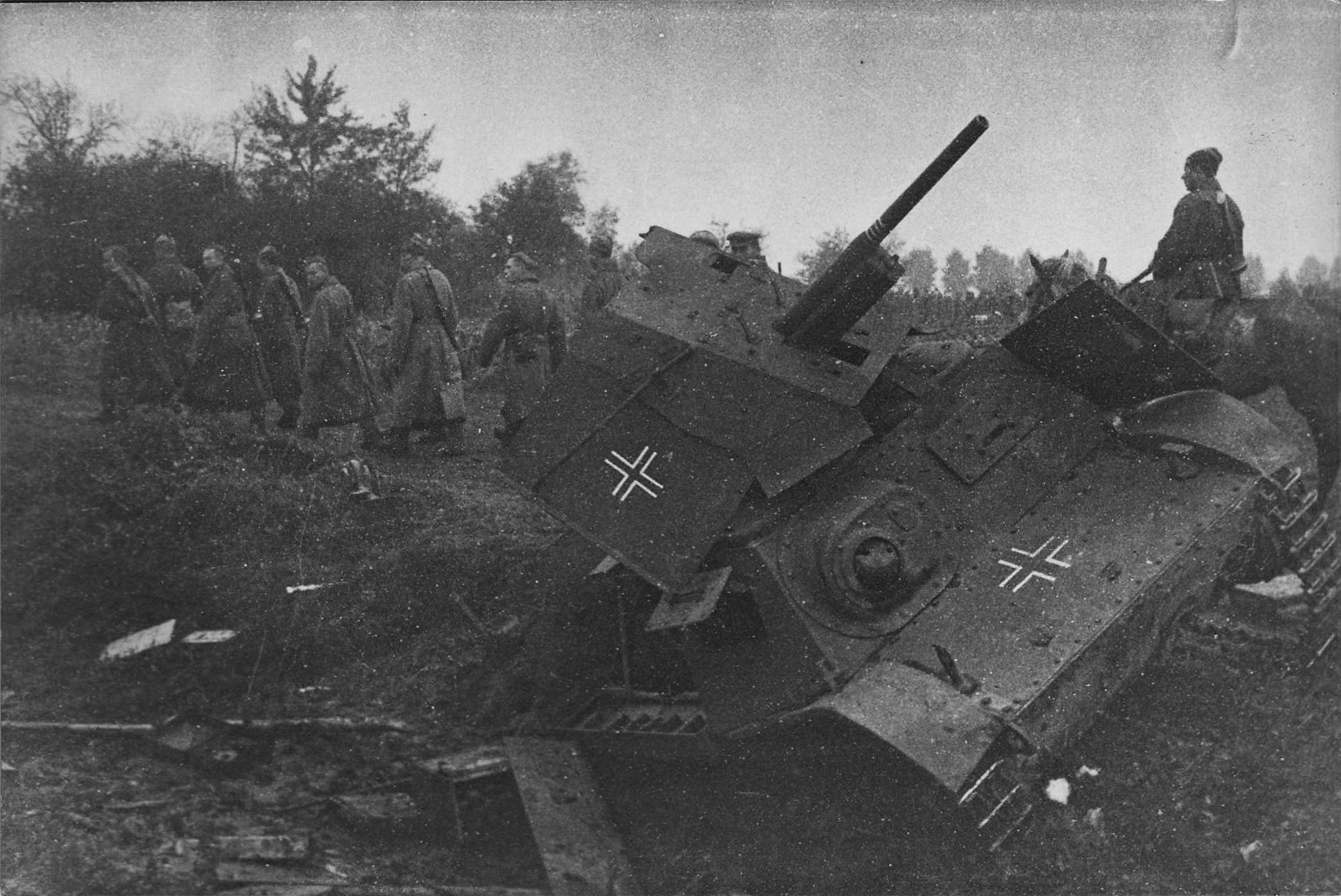 Сколько фашистских танков уничтожил артиллерист