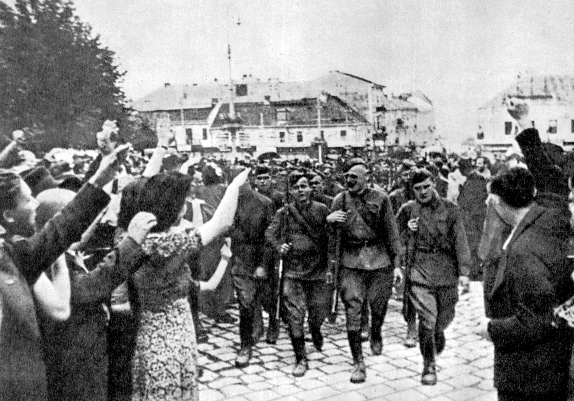 1940 год румыния. Освобождение Молдавии 1940. Освобождение Румынии в 1944. Бессарабия и Северная Буковина в 1940. 28 Июня 1940 года в Молдавии.