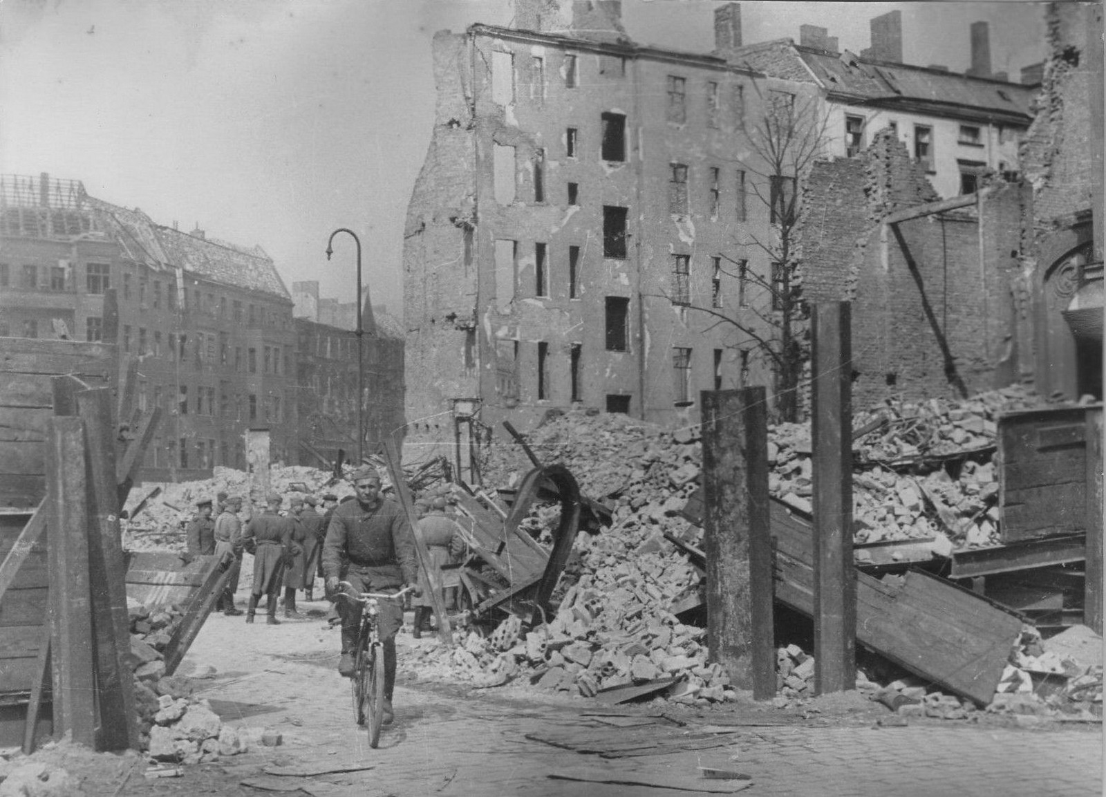 Разрушенный Берлин 1941