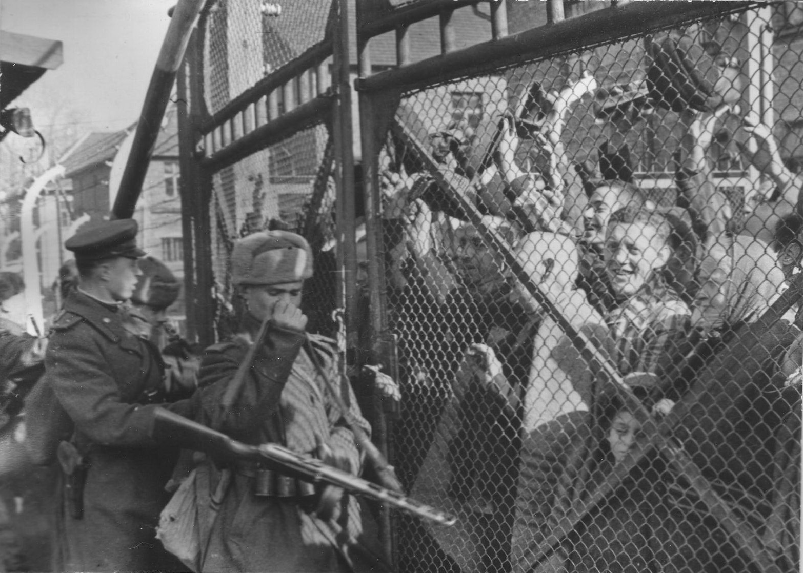 27 Января 1945 освобождение концлагеря Освенцим