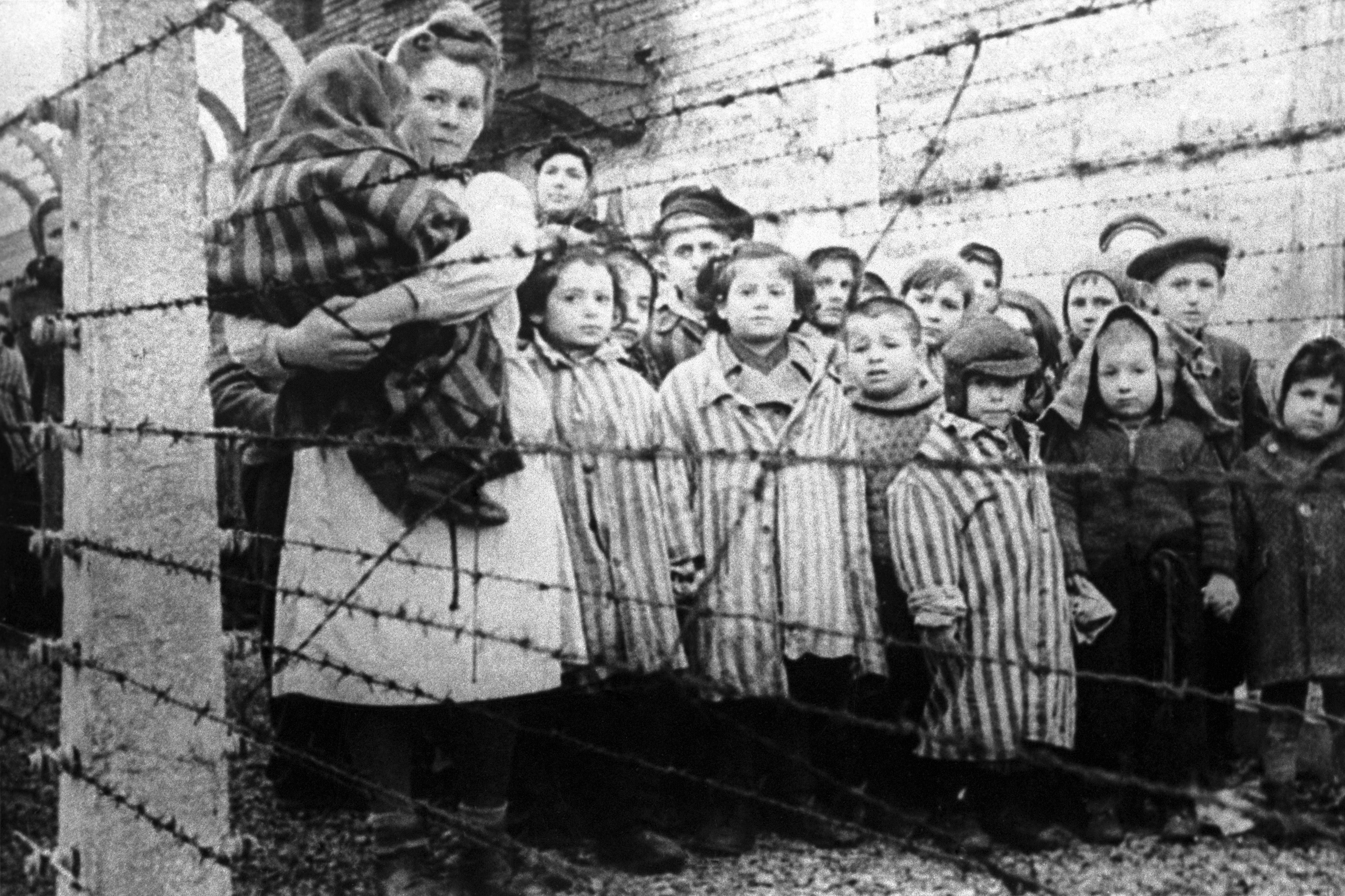 Советские концентрационные лагеря. Детские концентрационные лагеря Германии. Дети узники концлагерей ВОВ. Освобождение узников Освенцима 1945.