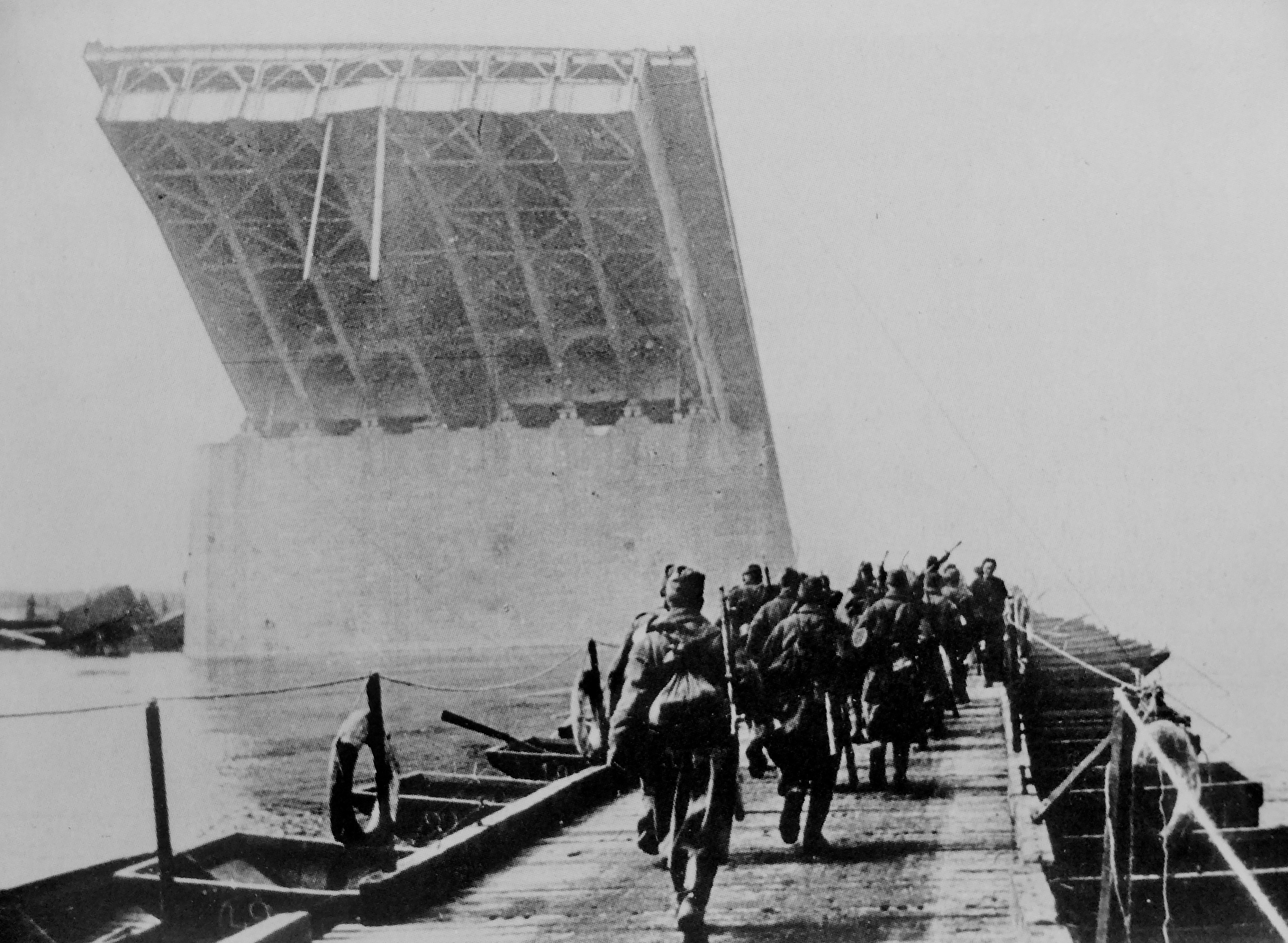 Форсирование реки Нарва 1944