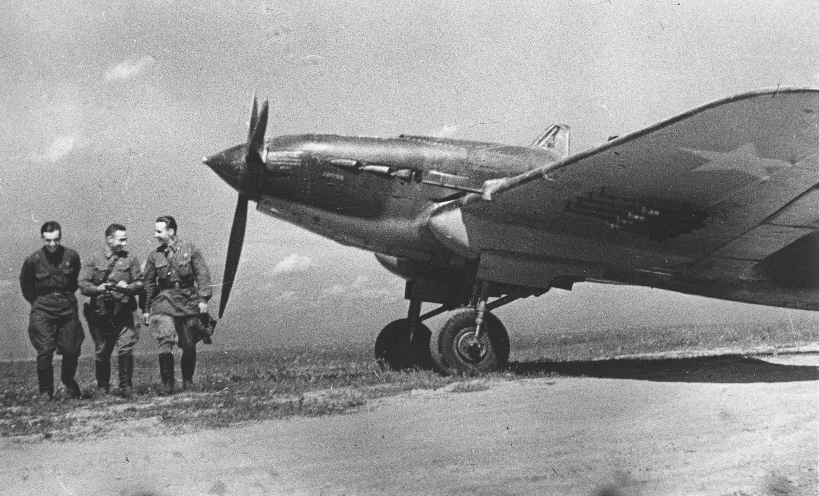 Фото самолетов во время великой отечественной войны