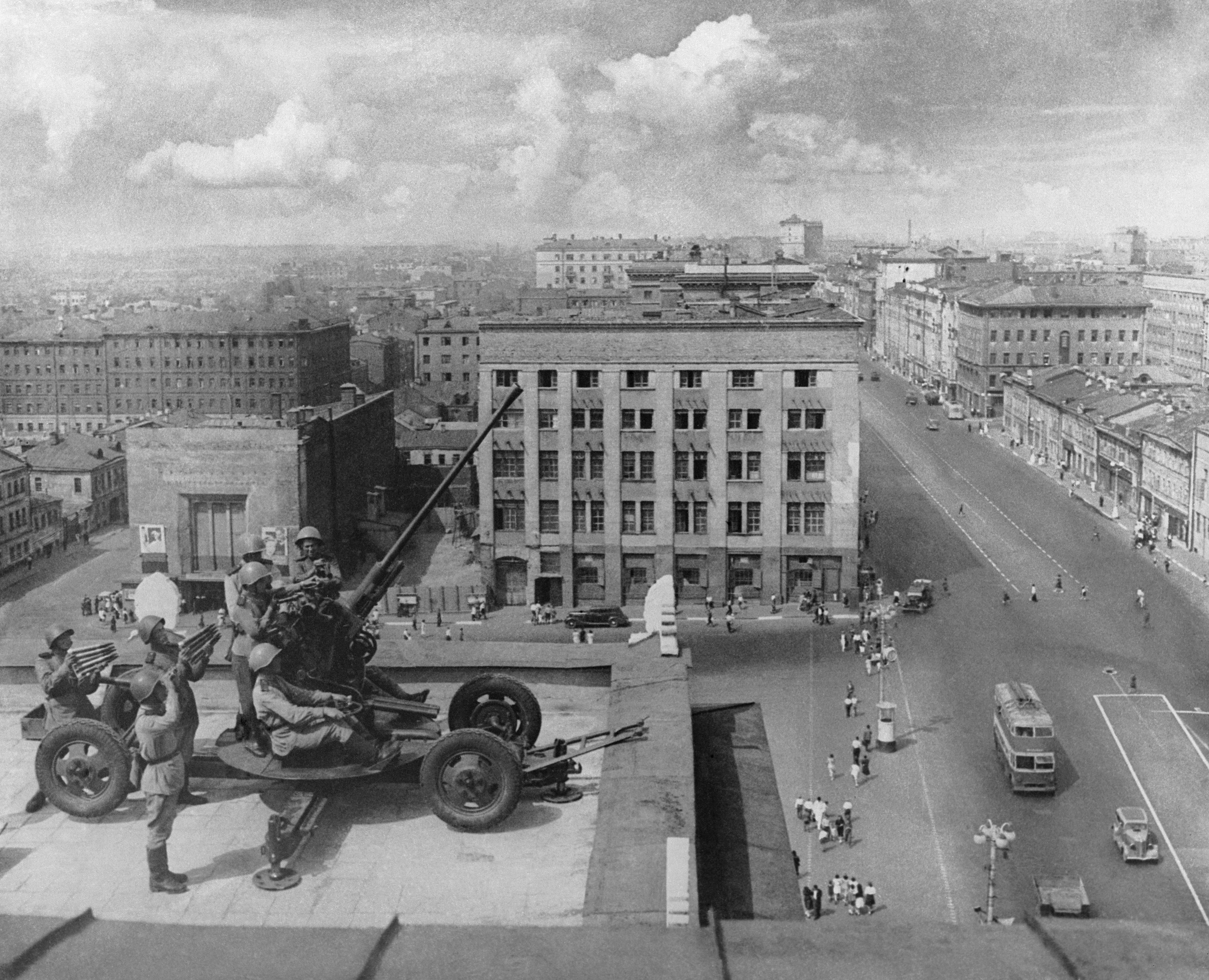 Фото москвы во время войны 1941 1945