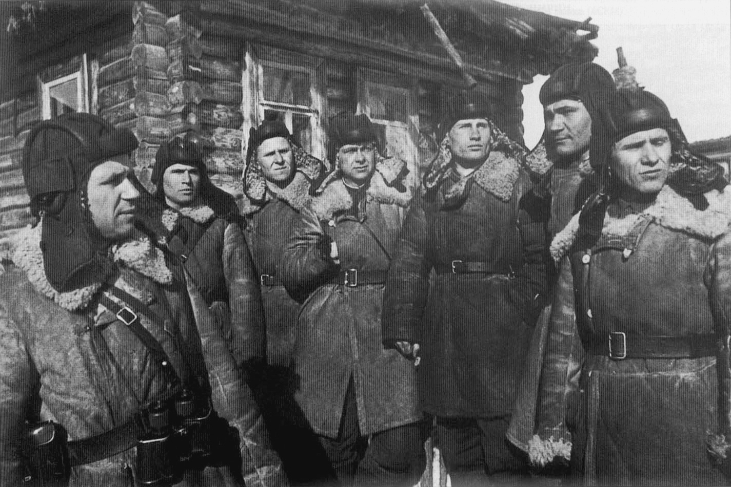 Зимой 1941 года были призваны. Александр Фёдорович Бурда. Бурда Александр Фёдорович герой советского Союза. 1-Я Гвардейская танковая бригада Катукова. 1 Гвардейская танковая бригада Катукова.