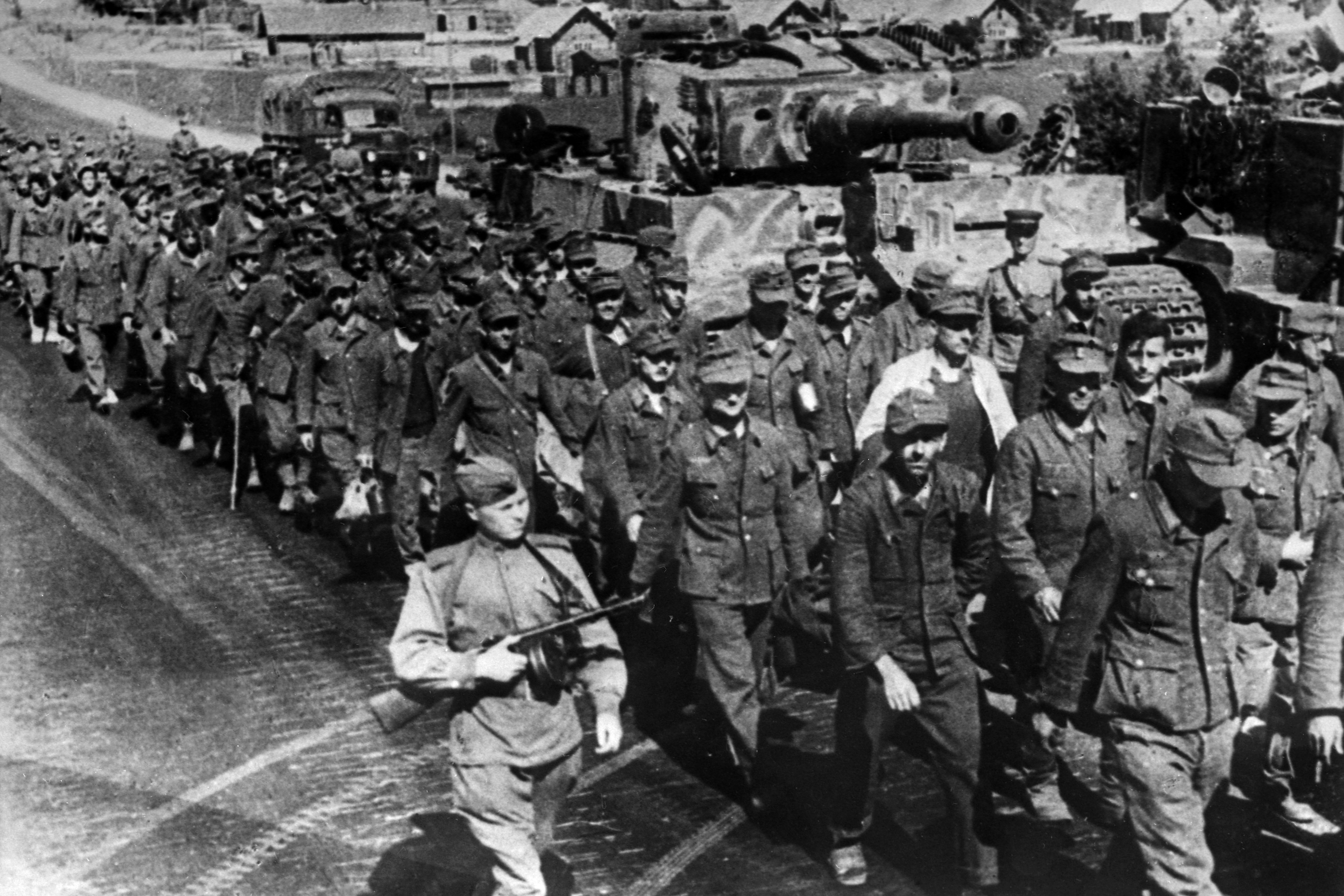 Операция багратион город. Операция Багратион 1944. Белорусская операция Багратион. Операция «Багратион» (июнь-август 1944 г.). Операция Багратион 1944 пленные.