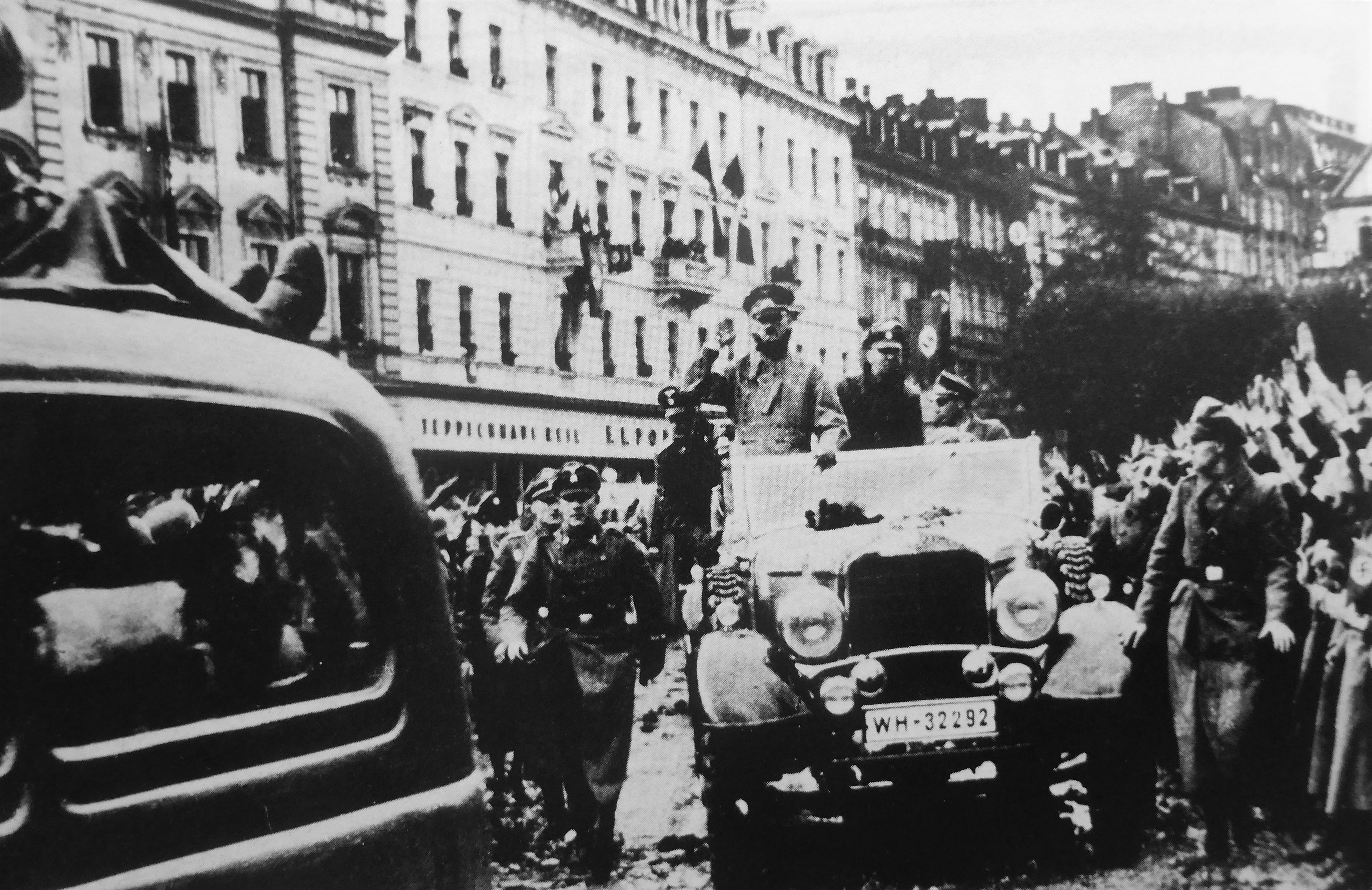 Чехословакия 1938 года. Немцы в Праге 1938.