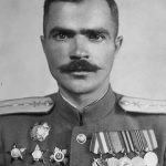 Капитан Сумцов Николай Антонович (25 мая 1921 г - 1984 г.). Время съёмки август 1950 года.jpg