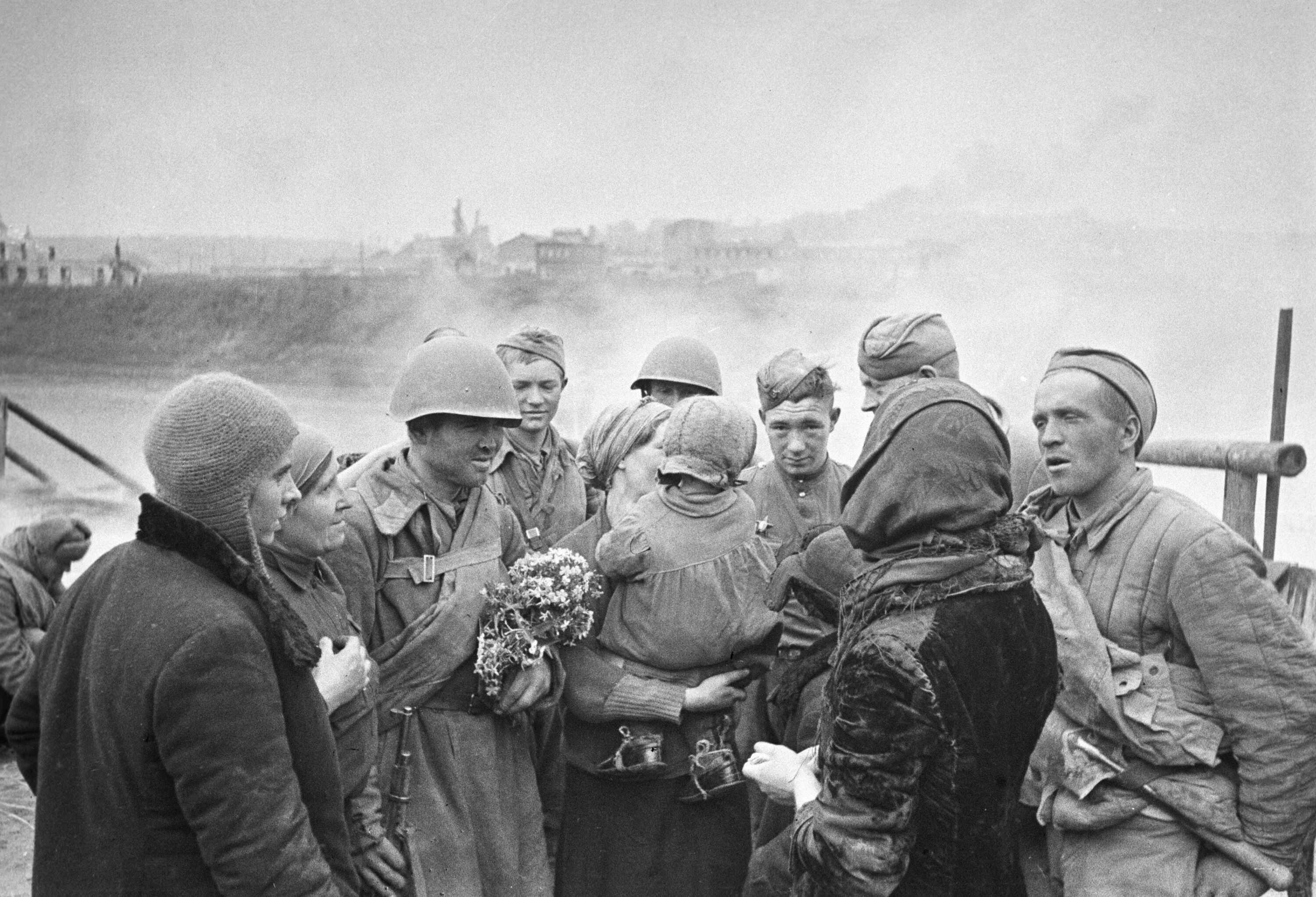 1943 Войска освободили Смоленск