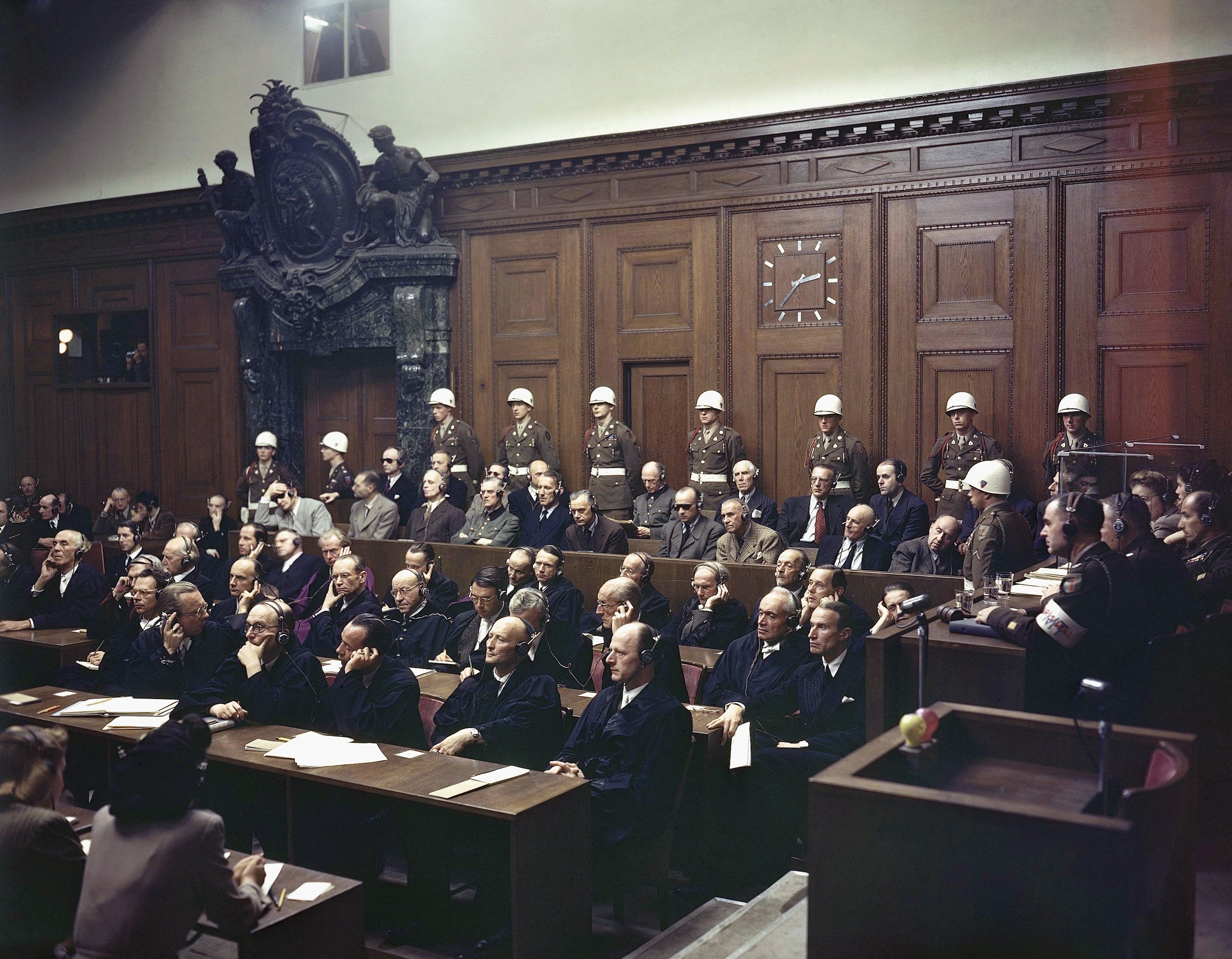 Международный военный трибунал в нюрнберге проходил. Военный трибунал в Нюрнберге. Нюрнбергский трибунал 1945-1946. Нюрнбергский процесс 1946. Международный военный трибунал 1945.