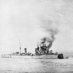 The_Sinking_of_Italian_Cruiser_Bartolomeo_Colleoni_by_Hmas_Sydney,_July_1940_A220.jpg