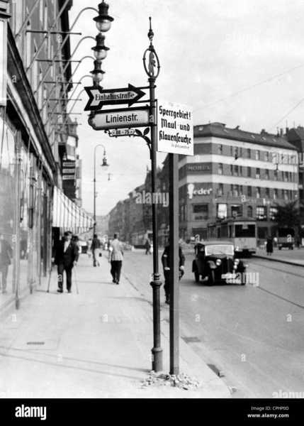 sign indicating foot and mouth disease in berlin 1937 CPHP0D
