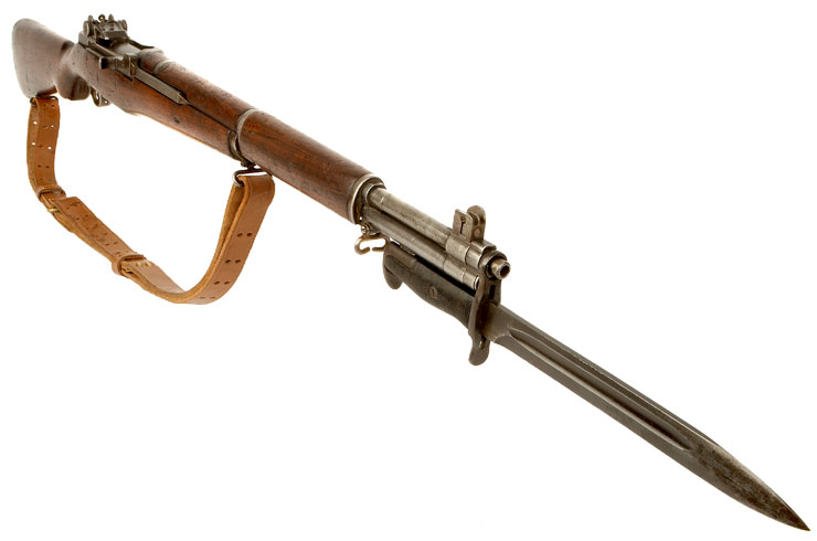 Самозарядная винтовка M1 Garand с примкнутым штыком M1 обр. 