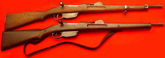 Steyr Mannlicher M1890 Cavalry Carbine (снизу) и Steyr Mannlicher M1890 Gendarmerie Carbine (сверху) (01)