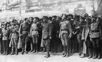  и российские солдаты в 1917 году