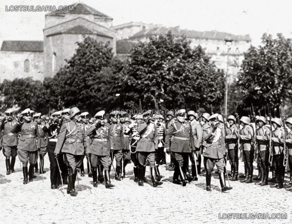 Приемането на строените войски от Н.В.Цар Борис III и генералитета за Гергьовския парад на 6 май 1936 г.