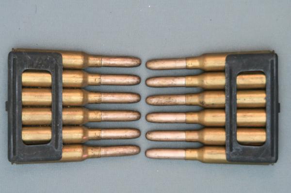  пачки на 6 патронов калиба 6,5 мм к итальянской винтовке Каркано обр. 1891 года 01