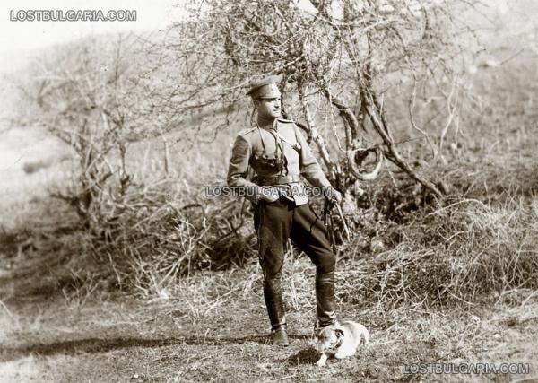 Офицер 11 й Македонской пехотной дивизии с офицерской саблей обр. 1905 года. ПМВ (01)