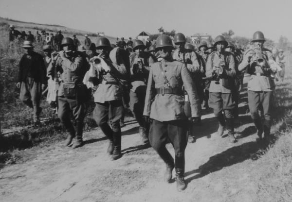  Южной Добруджи встречает болгарскую армию 03