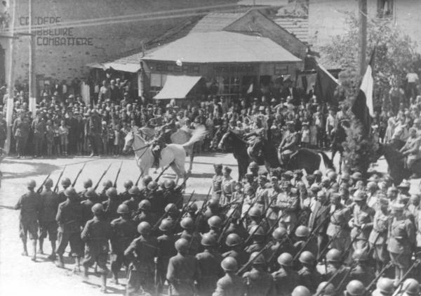 Вступление итальянской оккупационной армии в Кичево, апрель 1941 года