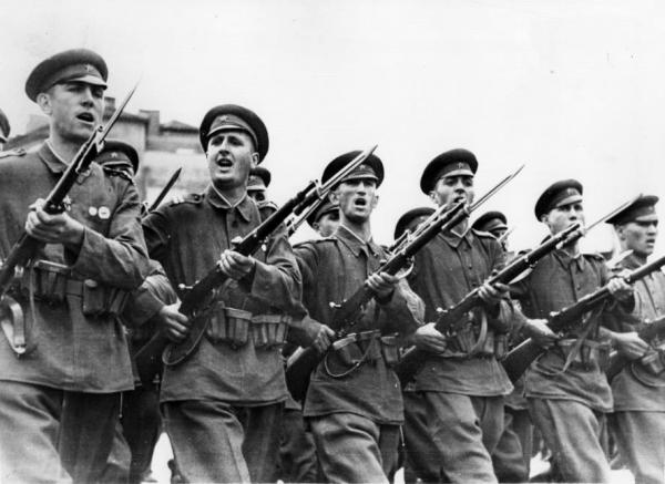 Soldiers of the Bulgarian People’s Army on parade, 1948