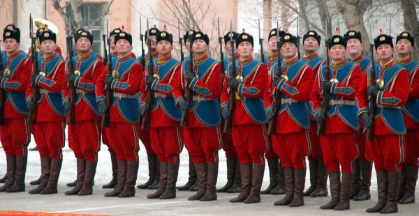 Mongolian honor guard 02
