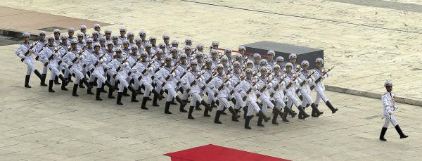 The Vietnam People's Navy honor guard company goose stepping at ASEAN defense ministers meeting, 2010