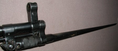  карабин Симонова (СКС 45) с игольчатым штыком в боевом положении 05