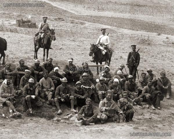  военнопленници, включително от колониалните войски. ПМВ 01