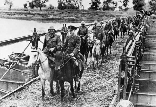 In September 1941, a Romanian cavalry unit crosses the Pruth River
