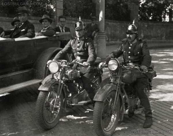 Моторизираният полицейски ескорт на генерал Херман Гьоринг при посещението му в София, 26 май 1935 г.