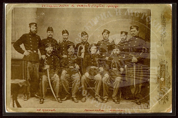 Участники Второй Болгарской легии (1867—1868 гг.). В. Левский третий слева в первом ряду 05