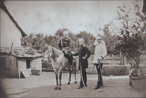  князь Сергей Александрович, принц Александр Баттенберг и полковник Скариалин в селе Пордим, сентябрь 1877 года