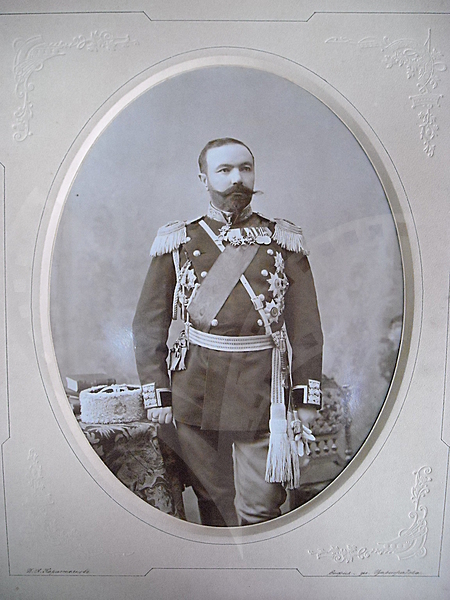 , Никола (18.02.1861   10.09.1940). Български офицер (генерал от пехотата), началник щаб на армията, министър