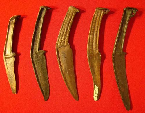  ножи из коллекции Хакасского национального краеведческого музея. Карасукская культура 01