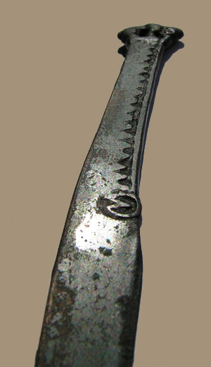 0Б5 Выгнутообушковый нож тагарской культуры 01