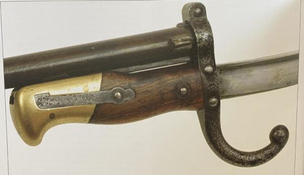  французский обр. 1874 года, примкнутый к пехотной винтовке Гра обр. 1874 года 31
