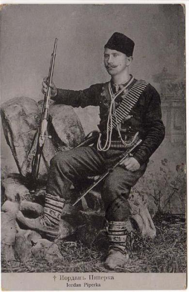 Силянов Пиперков, наричан Пиперката, е български революционер, демирхисарски войвода на ВМОРО
