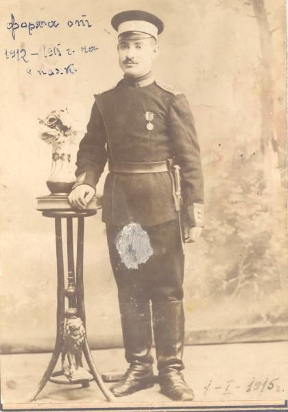 Жеков в униформе 8 го полка, в котором он служид с 1912 по 1915 год (01.01.1915)