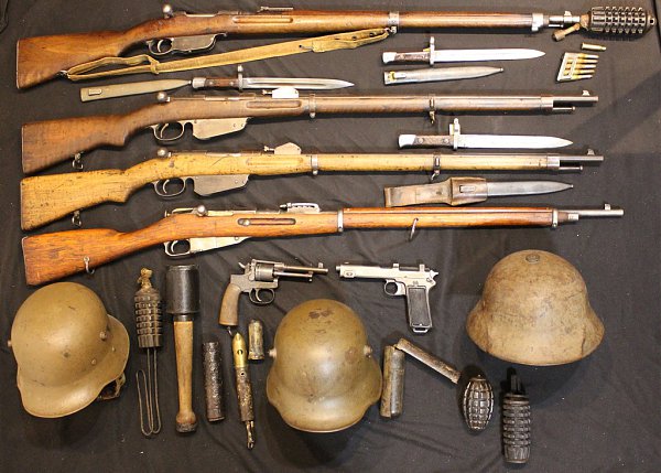  оружие, ручные гранаты и каски армии Австро Венгрии в годы ПМВ 02